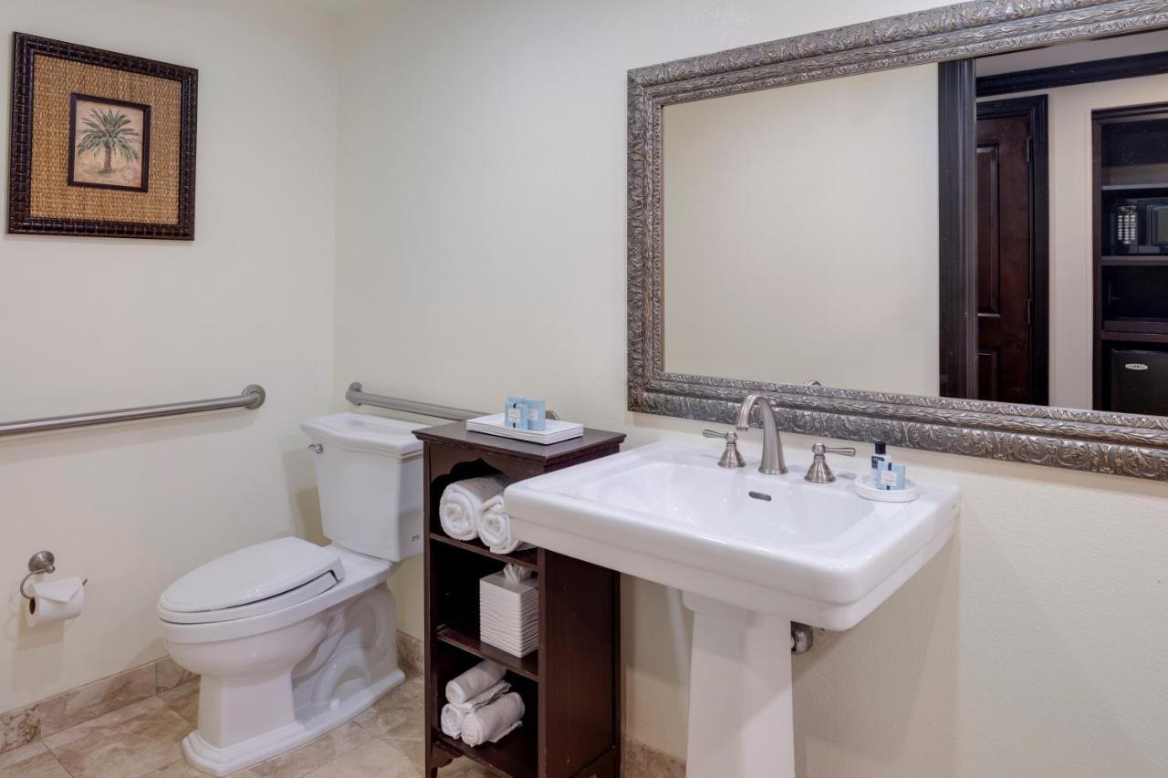 Hotel The Lucie Jensen Beach Esterno foto