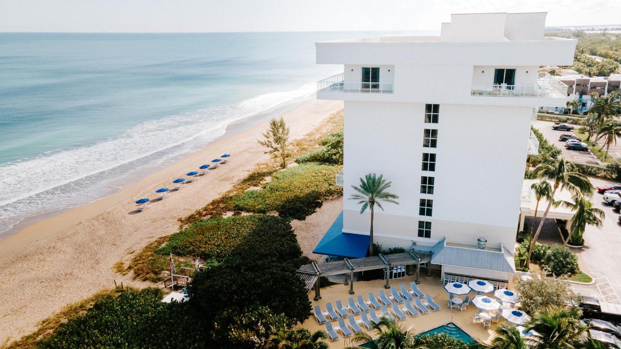 Hotel The Lucie Jensen Beach Esterno foto