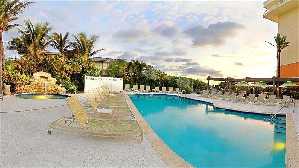 Hotel The Lucie Jensen Beach Esterno foto